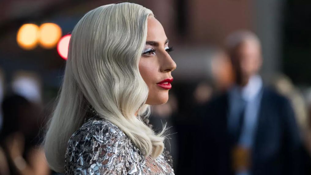 Lady Gaga Jadi White Phoenix?